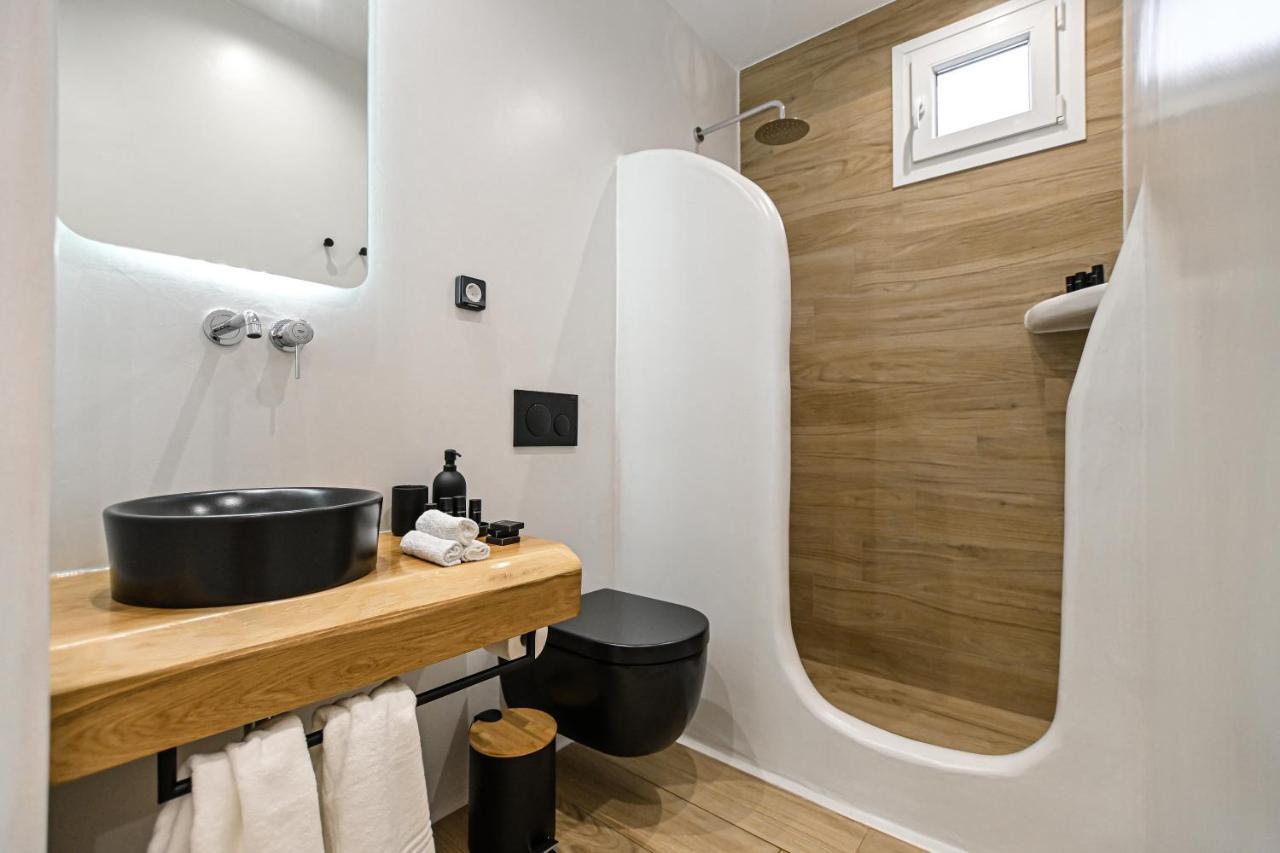 Mythos Luxury Suite Naxos City Exterior foto